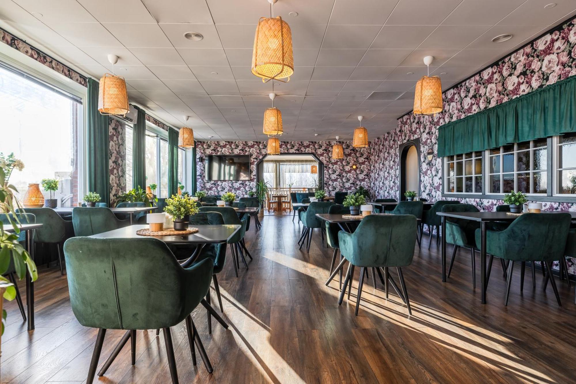 Hotell Kung Goesta By First Mora Luaran gambar